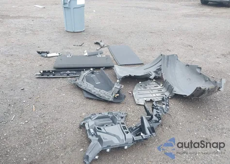 2024 BMW Ix xDrive50 из США, поврежденный, VIN WB523CF04RCN56022